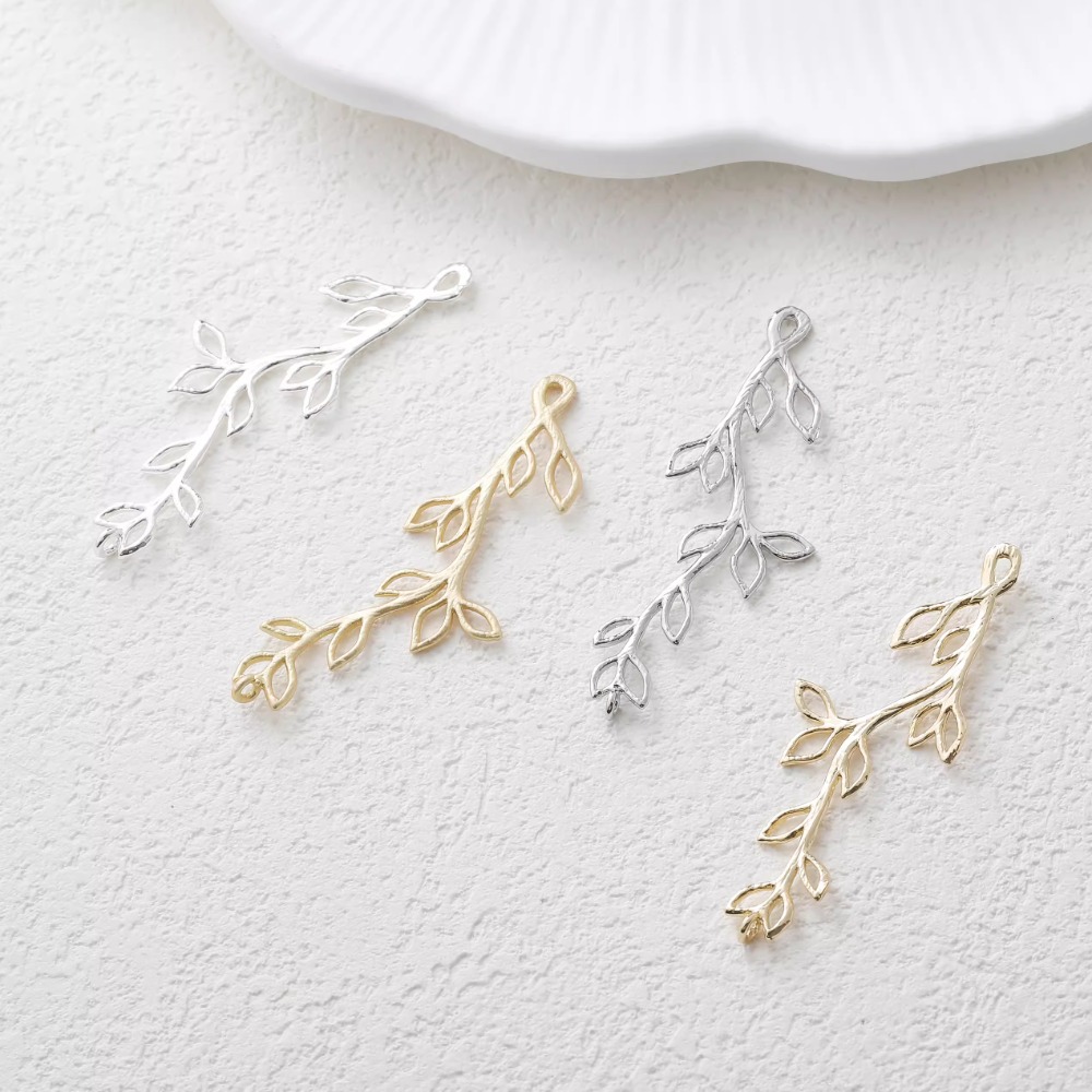 4PCS Dainty Branch Leaf Charms - огляд і ціна Gold Leaf Foil